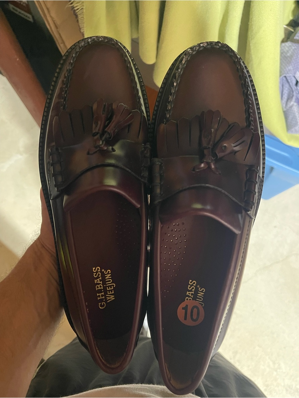 G.H. Bass & Co. Women’s Wine/Burgundy Tassel Kiltie Loafers
